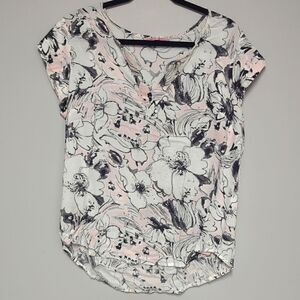 Rose & Rhyme Pink and Black floral Cap Sleeve Blouse